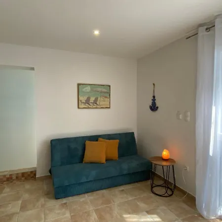 Apartment Place
